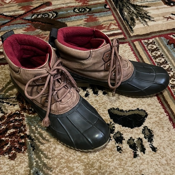 Tommy Hilfiger Shoes - Boots 8M